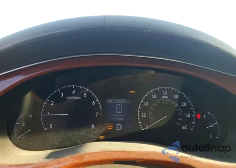 2012 Hyundai Genesis 3.8L V6 из США, поврежденный, VIN KMHGC4DD5CU205574